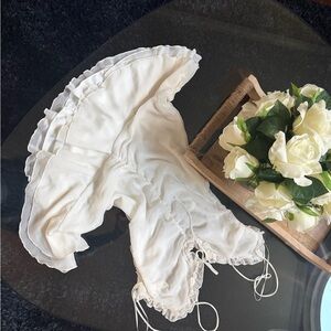 Elegant White dress sexy back